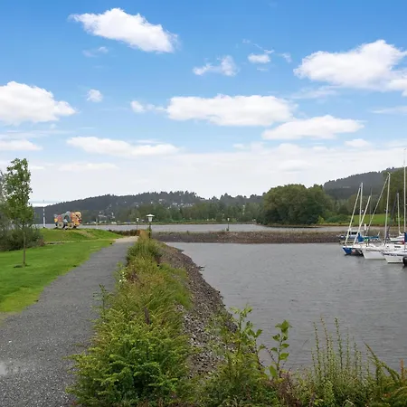 Lakeside Lipno Stay, Cleaning Included * 리프노나드비타보브
